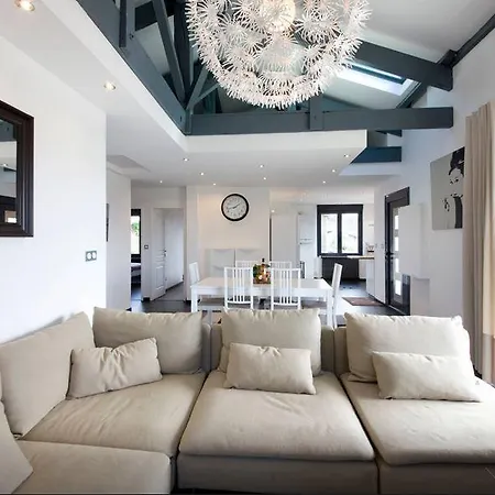 Milady Luxury Locations