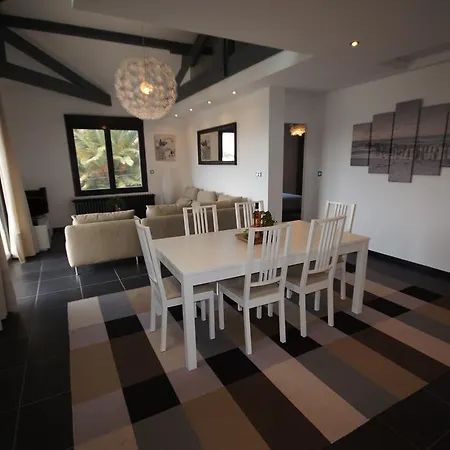 Milady Luxury Locations דירה