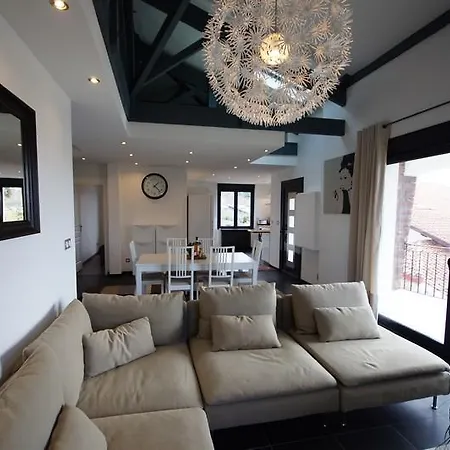 Milady Luxury Locations *